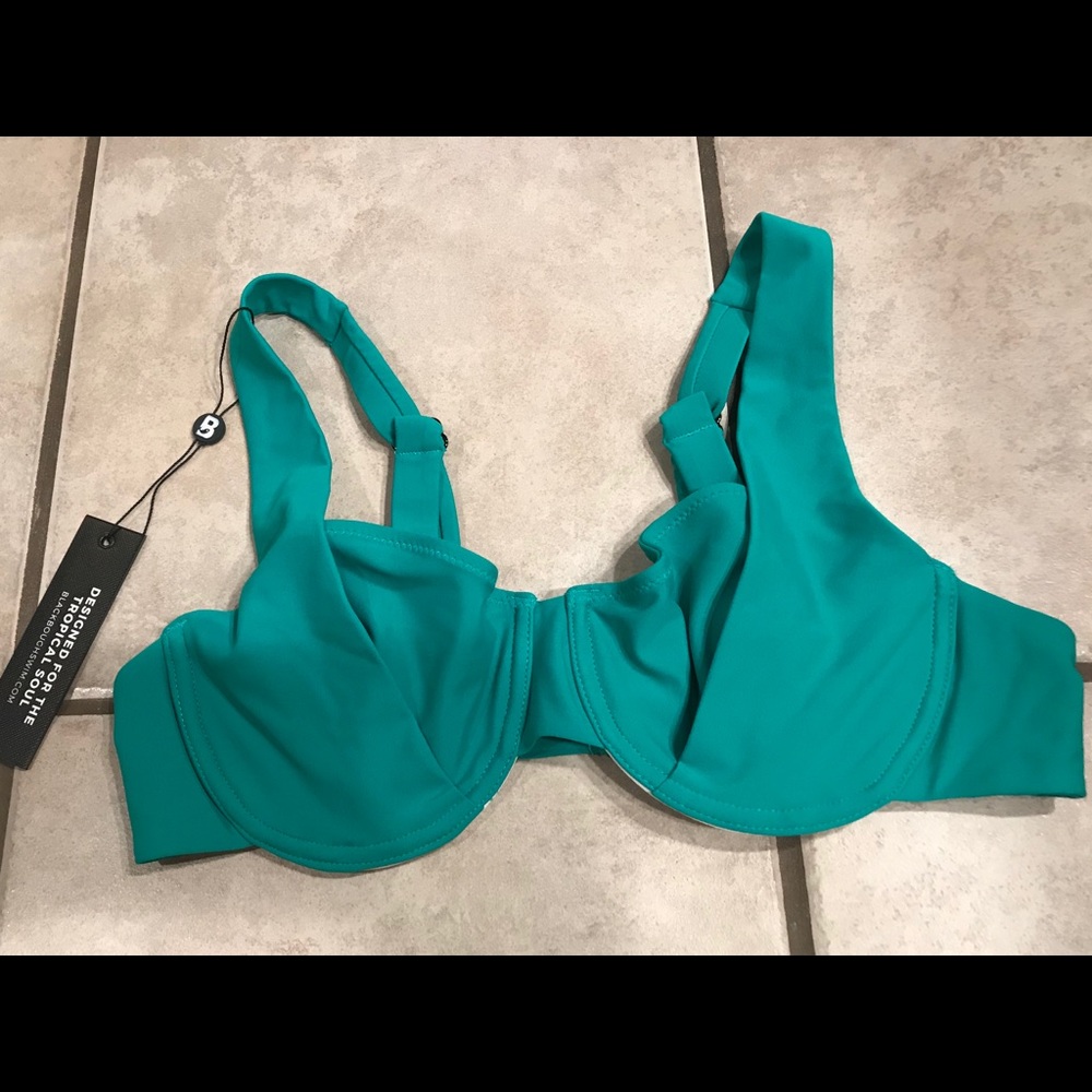 blackbough lucy top in emerald